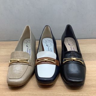 晴雨兼用5㎝ビット付きローファー入荷しました！