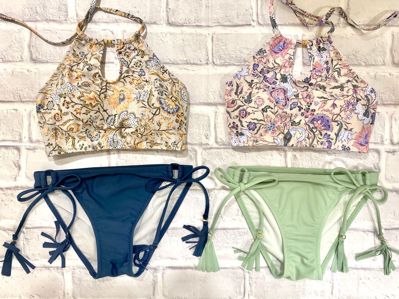 PEAK＆PINE ハイネックビキニ　水着 オシャレでバイカラーハイネック水着な | アミュプラザ博多店