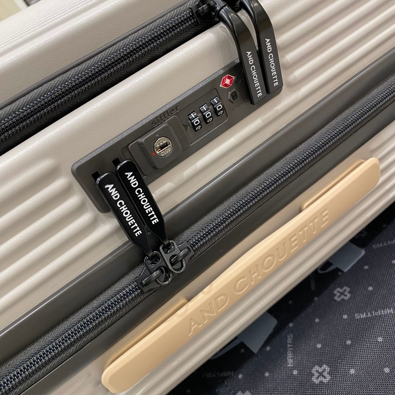&chouette〈アンドシュエット〉新作スーツケース‼︎ | マークイズ静岡