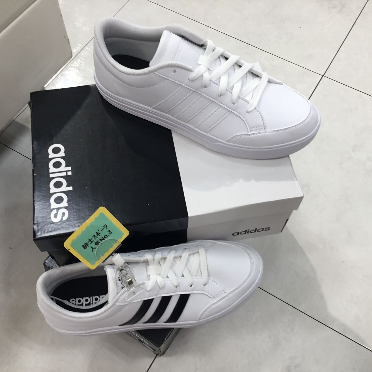 Adidas シンプルスニーカー Asbee イオンタウン上里店 G Foot ジーフット の公式ブログ 人気シューズshopの最新情報