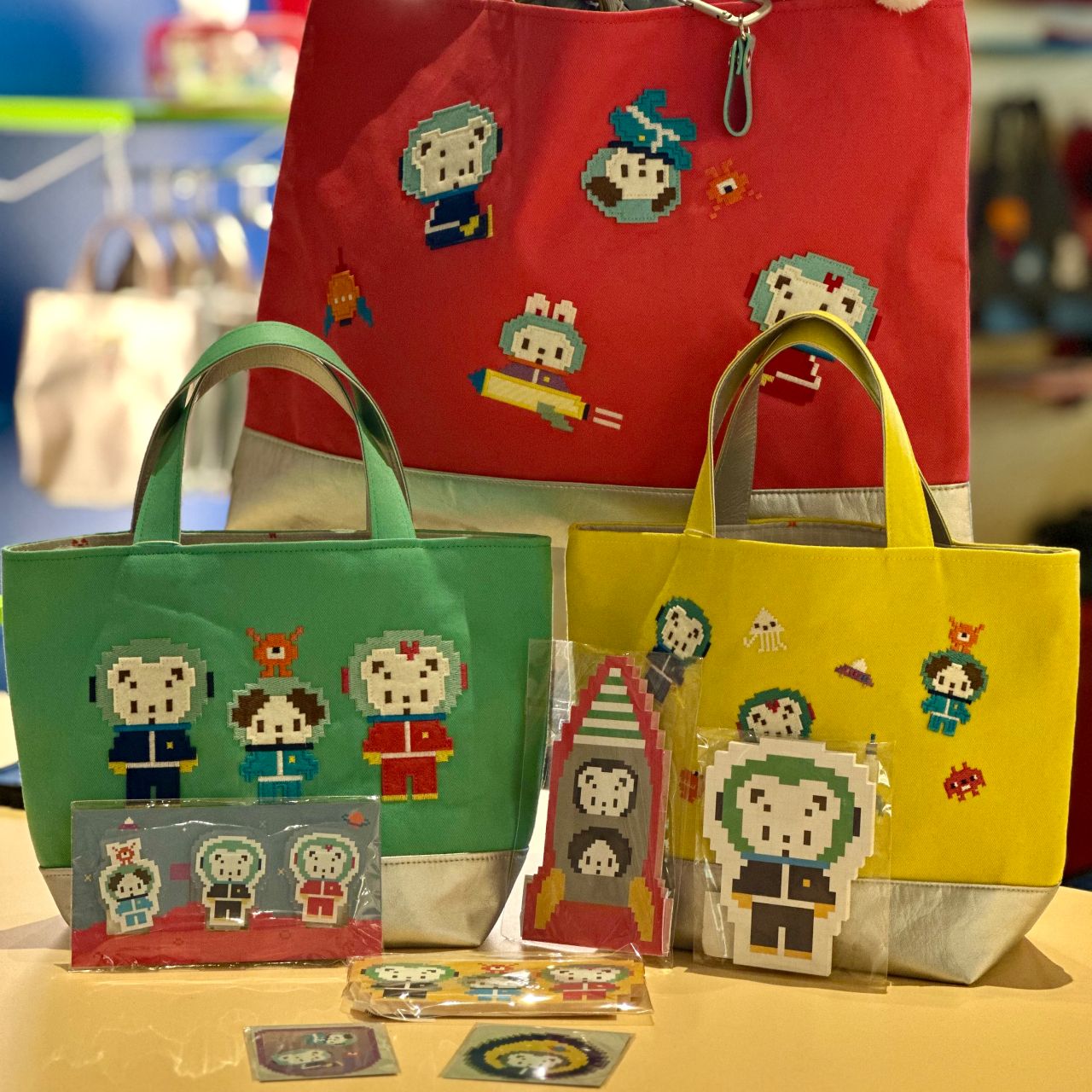 familiar バッグ・ジェルケースのセット familiar バッグ・ジェル