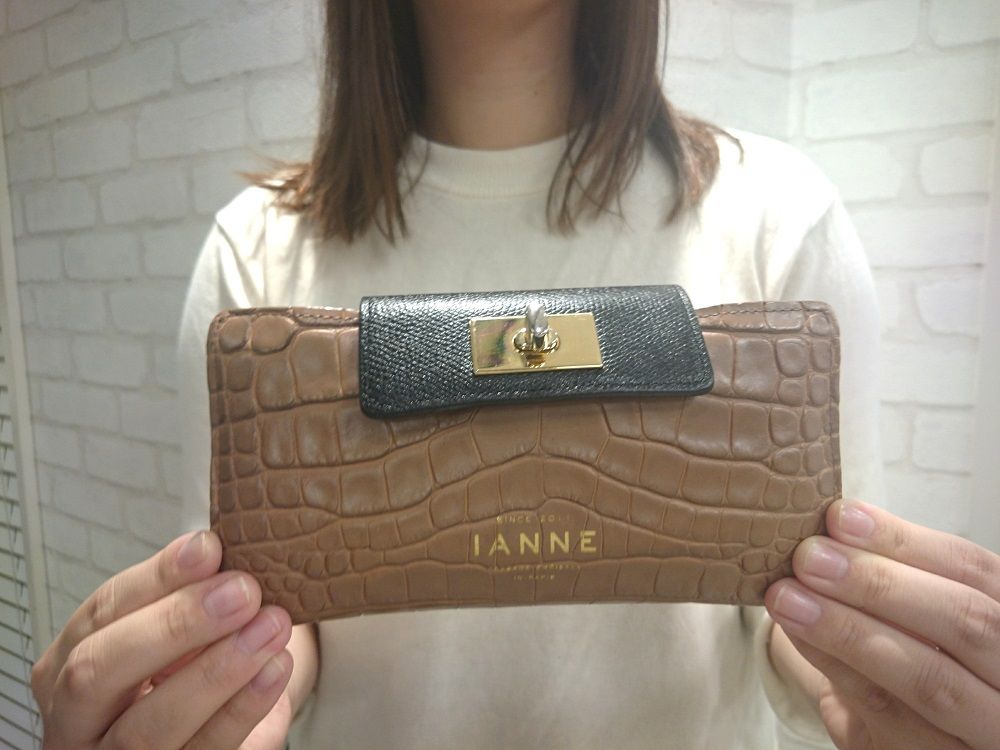 スタッフのお財布大公開♪第一弾 | IANNE(イアンヌ) | IANNE有楽町店 