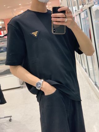 PRADA Tシャツ入荷！ | イーアスつくば店 | フィットハウス公式