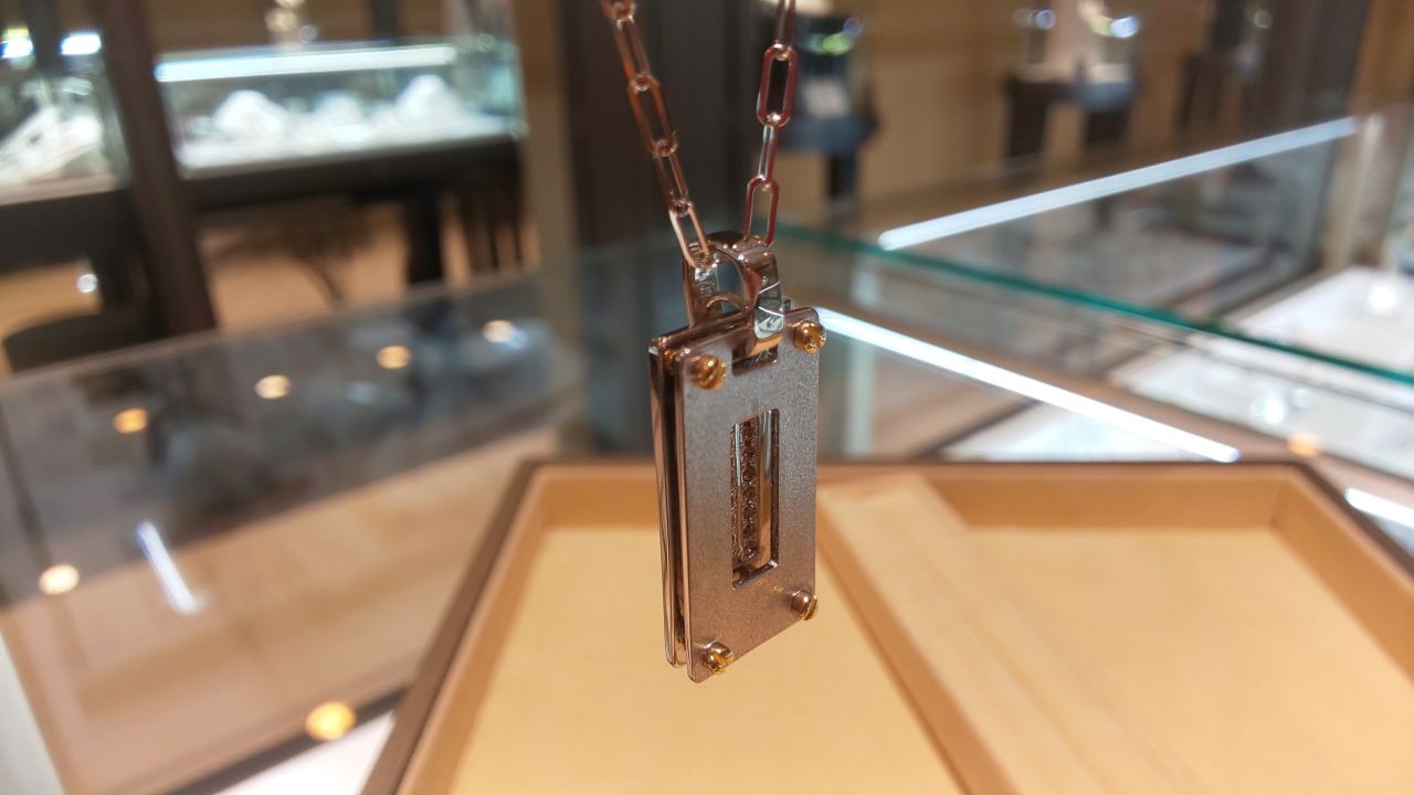 ソース画像を表示