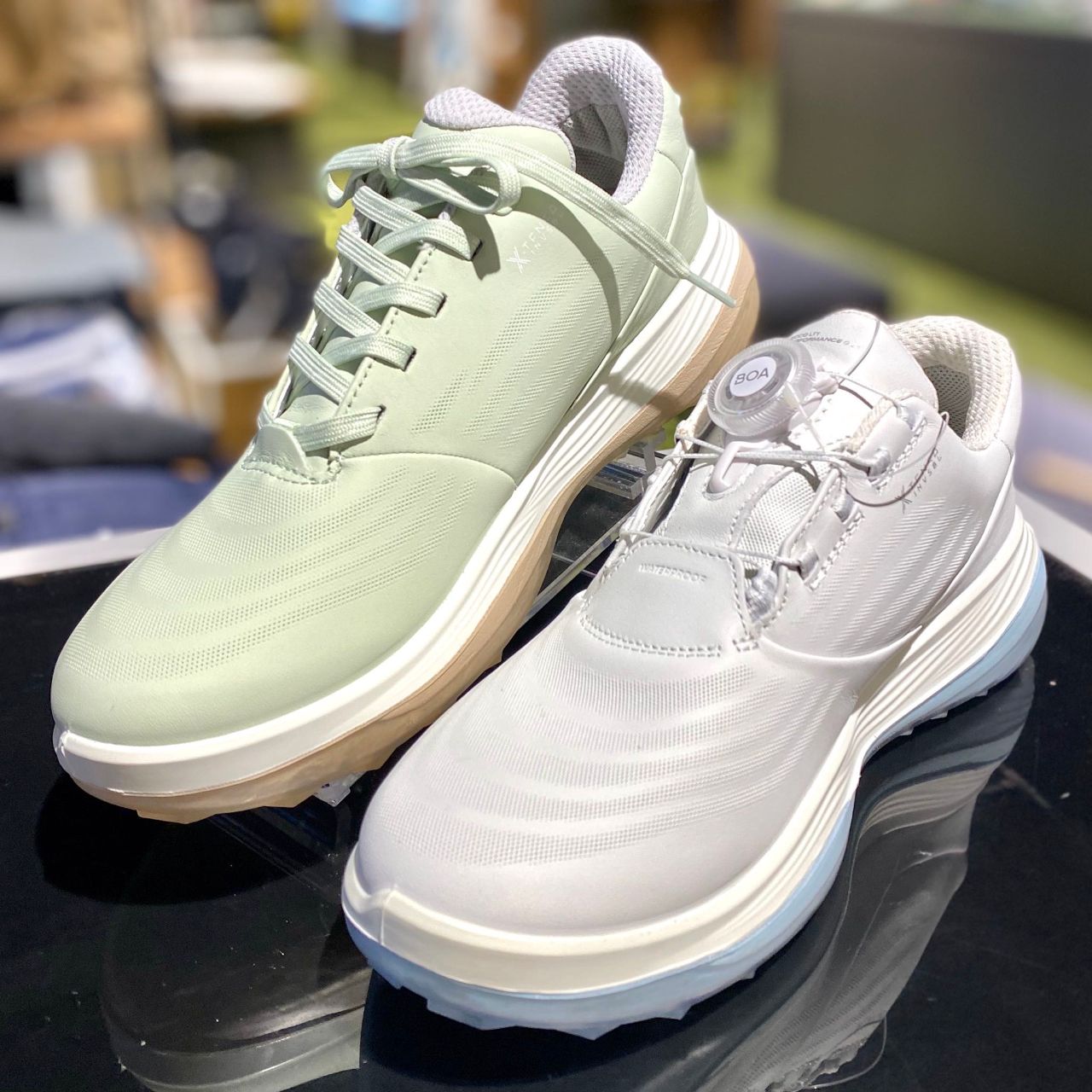 ECCO ゴルフシューズ LT1 Men's ECCO® Golf LT1 Leather Waterproof Golf Shoe | White