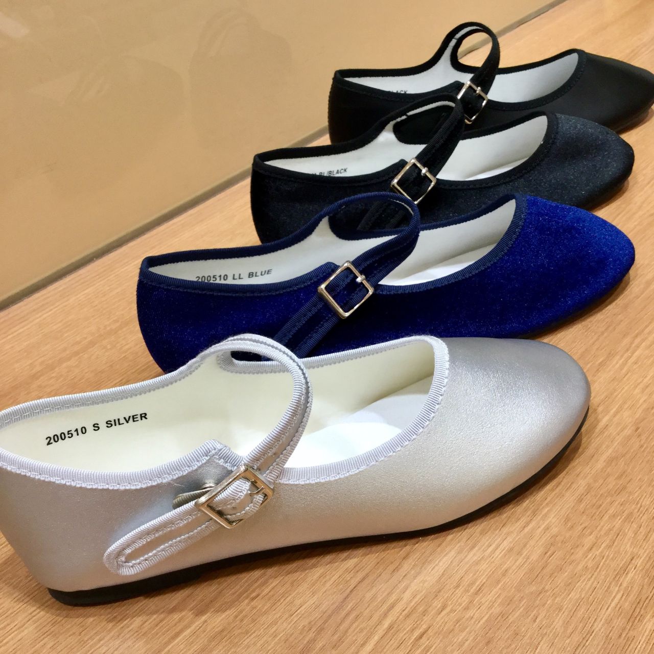 カンフーシューズ Femininecafe 堺鉄砲町店 G Foot ジーフット の公式ブログ 人気シューズshopの最新情報