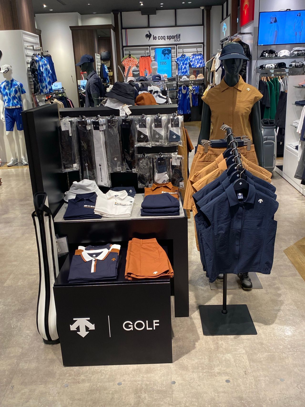 デサント | ゴルフ5 / GOLF5 公式ショップブログ