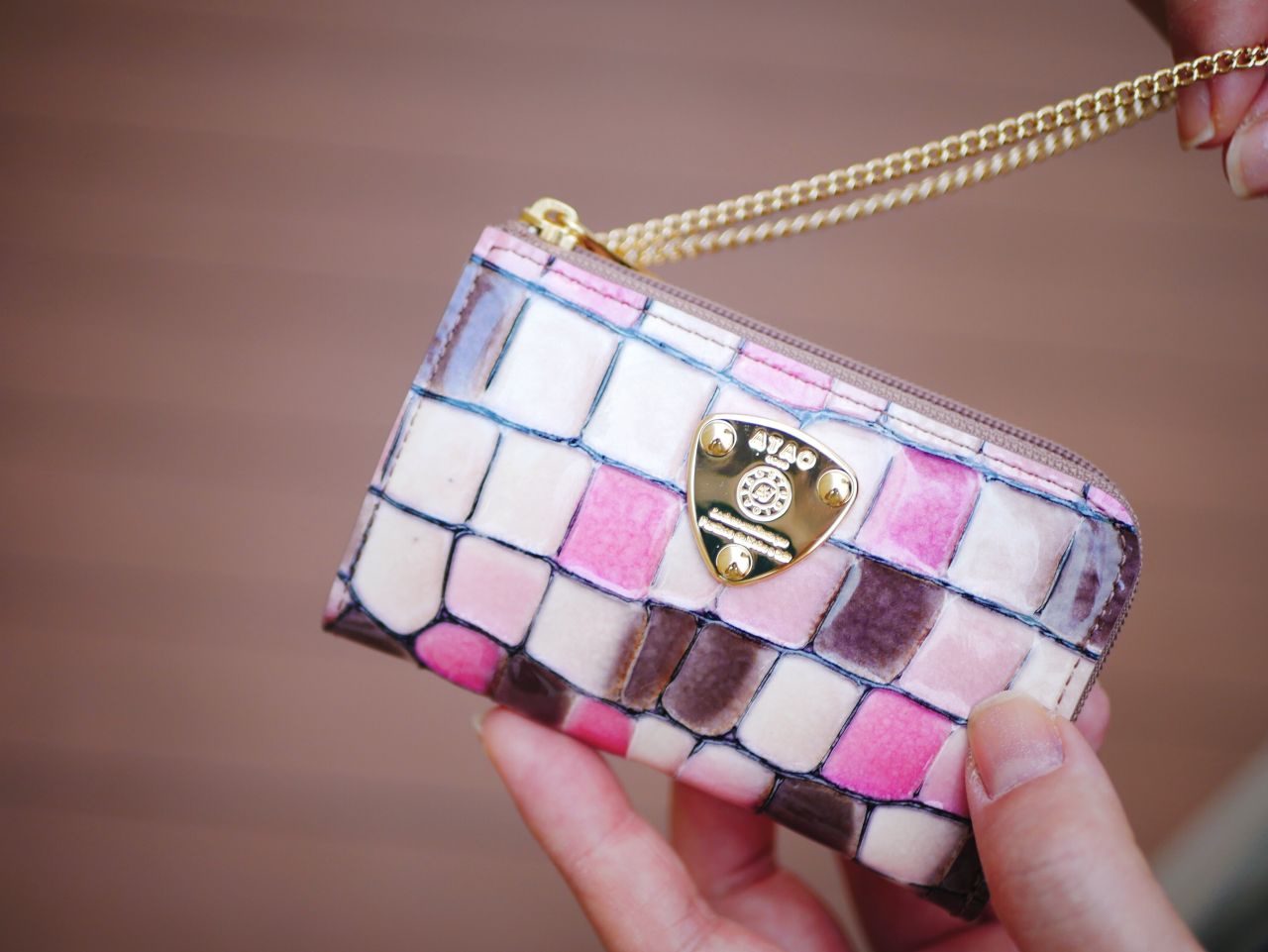 sakura　ATAO サイ刺繍 ケース グリーン ☆Xmas☆カラーlimo☆ | ATAO(アタオ) | ATAO 有楽町店