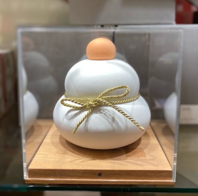 珪藻土の鏡餅 | 岡山拠点のトミヤコーポレーション公式ショップブログ