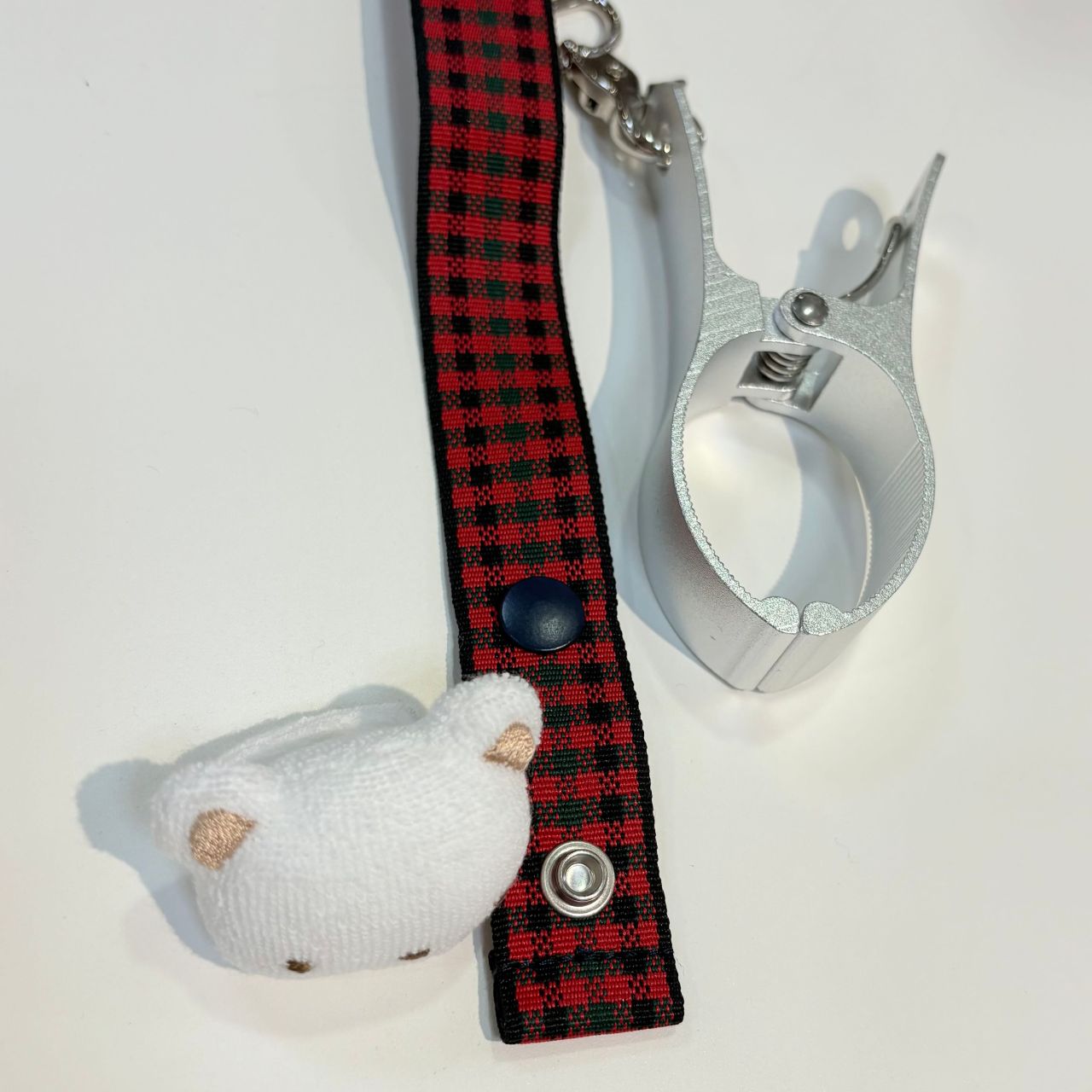 ファミリア　familiar シューズクリップ　新品　ベビーカー　シューズ お散歩やお出かけに♪便利でかわいいシューズクリップ♡｜ファミリア