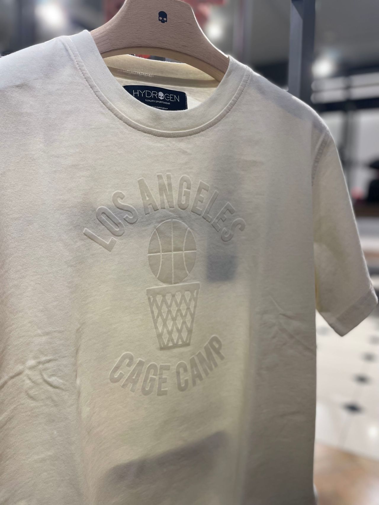 Basket Tee[off white] | GINZA SIX店 | HYDROGEN（ハイドロゲン）公式 