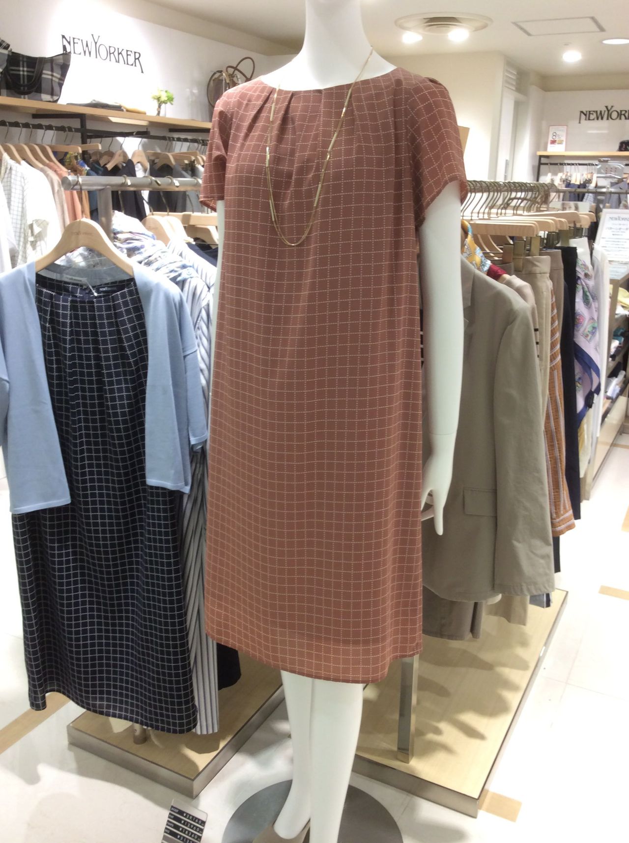 急なお呼ばれにも フェミニントラッドワンピース 横浜高島屋エルサイズ店 Women ニューヨーカー公式ショップブログ