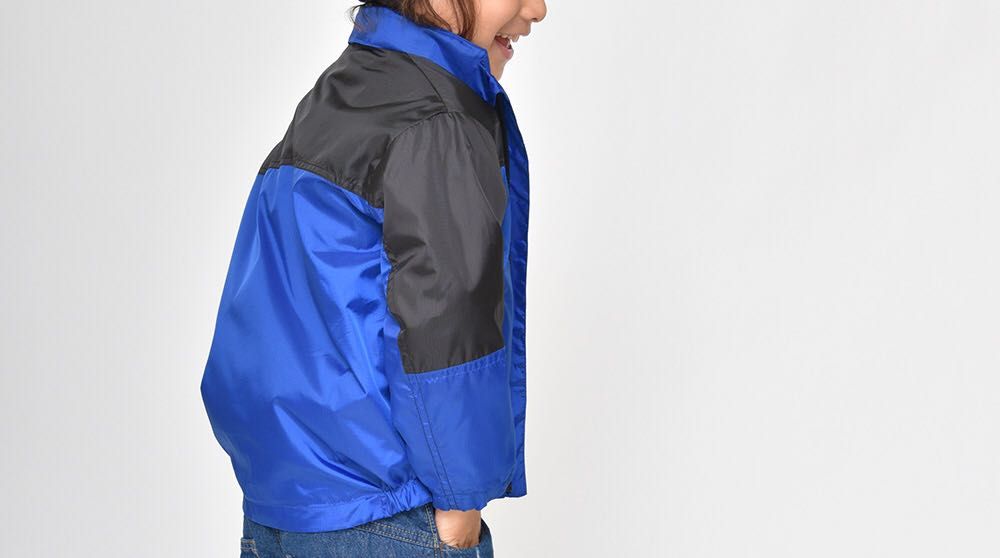 雨にも負けず ウィンドブレーカー Branshesイオン御経塚店 子供服のブランシェス Branshes 公式ショップブログ