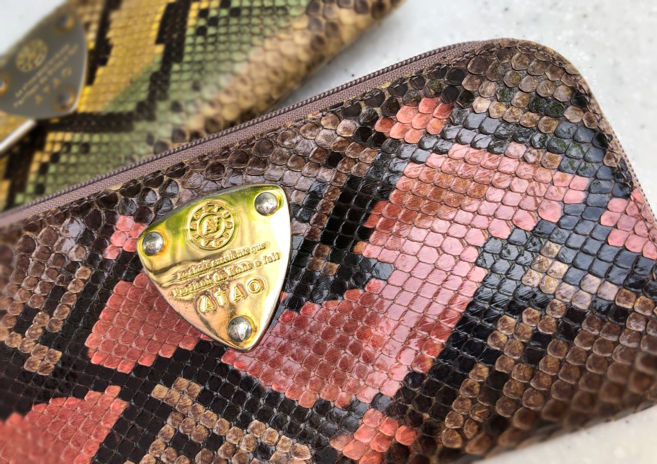 魅力たっぷりの「模様入りパイソン」 | ATAO(アタオ) | ATAO 新宿店