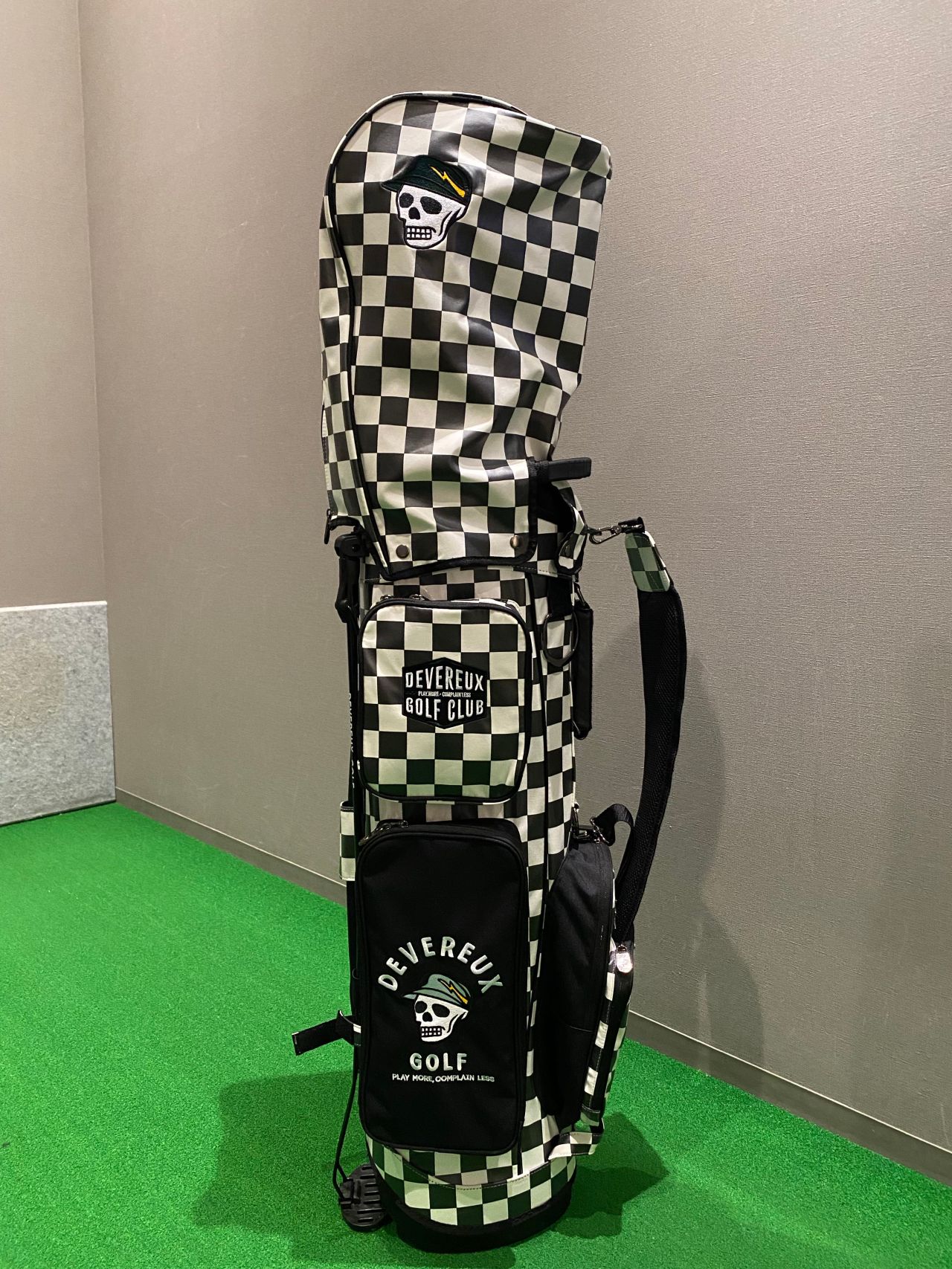 DEVEREUX GOLF(デヴァローゴルフ)新作キャディバッグ入荷