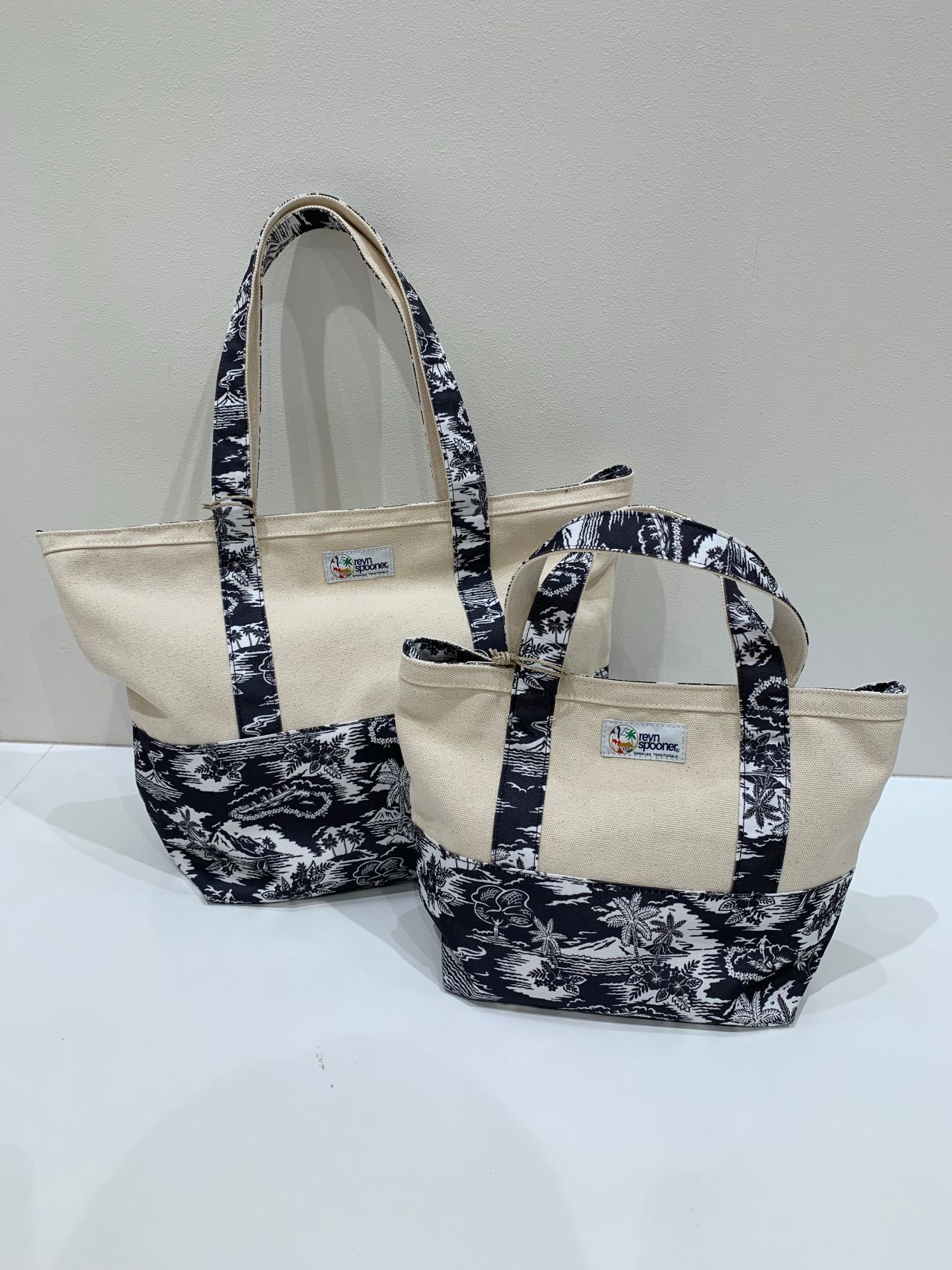 ポケモンWCS2025 REYN SPOONER レインスプナー　トートバッグ ポケモンWCS2025 REYN SPOONER レインスプナー トートバッグ