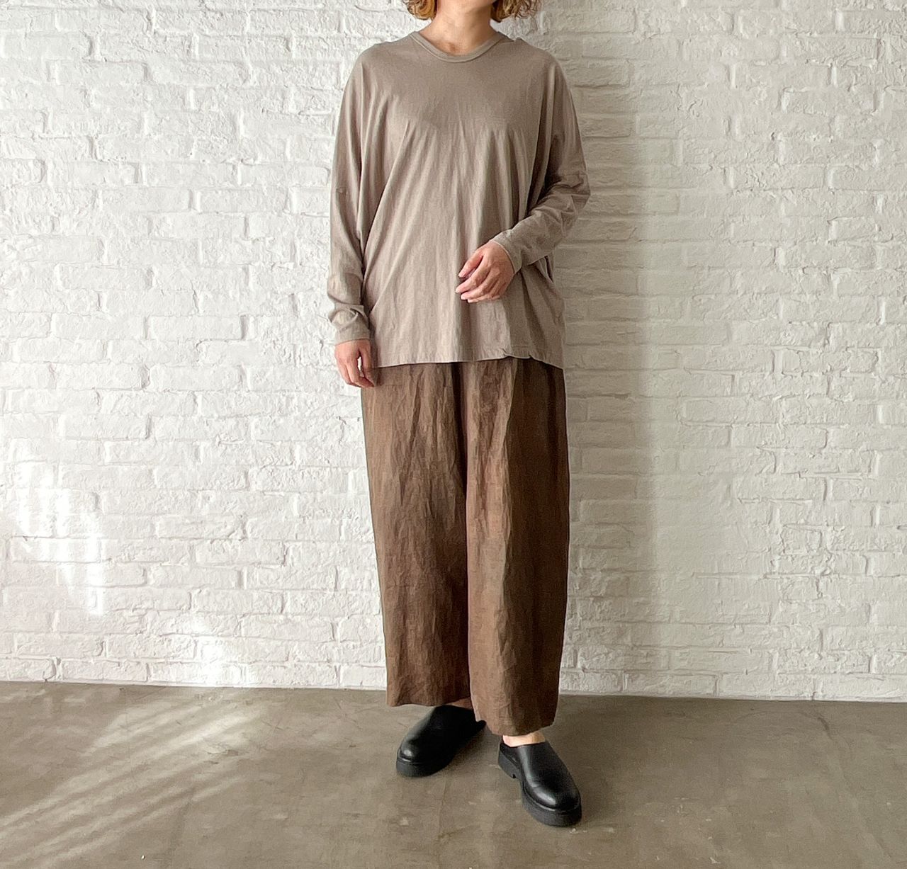 SALE 2BUY more 10%OFF】コットン天竺 Uネックプルオーバー