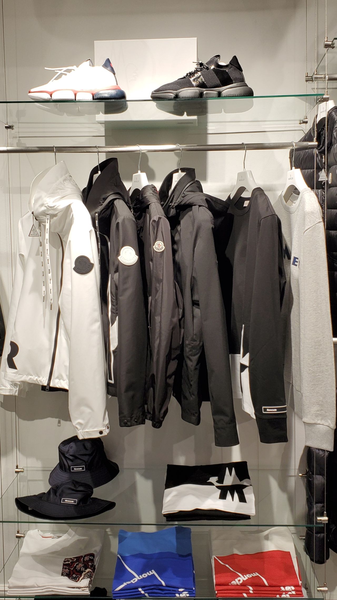 Moncler モンクレール メンズ新作ですよ Rawlife Rawlife 自由が丘 上野商会公式ブログポータルサイト