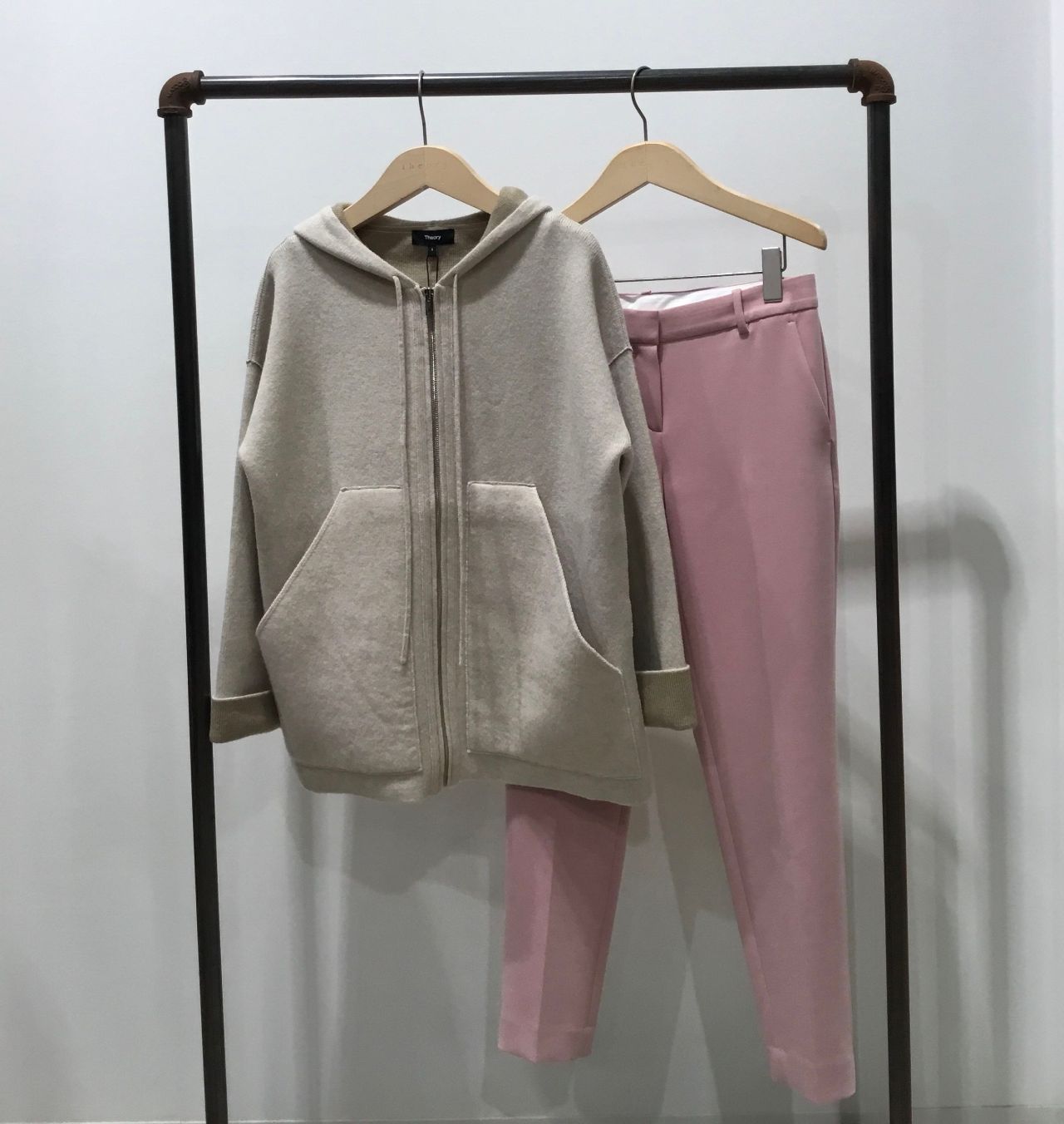 本日より開催! THE PANT EDIT 三井アウトレットパーク入間店 Theory[セオリー]ショップブログ