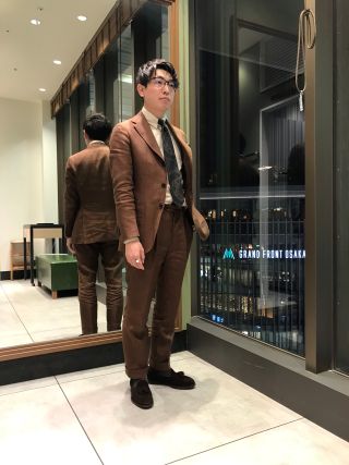 オーダースーツ】スタッフ仕上がり品紹介！SPENCE BRYSONアイ