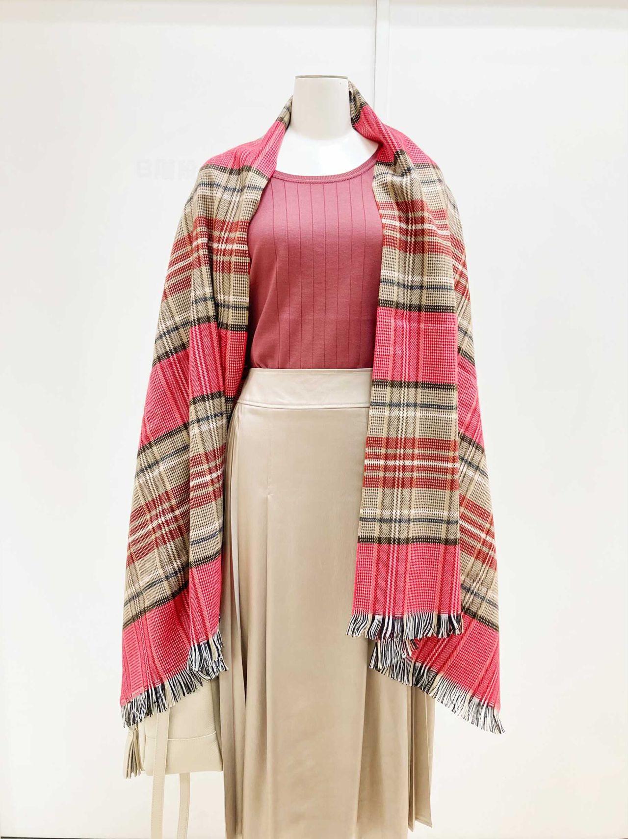 今から冬まで チェックストール 伊勢丹立川店 Women ニューヨーカー公式ショップブログ