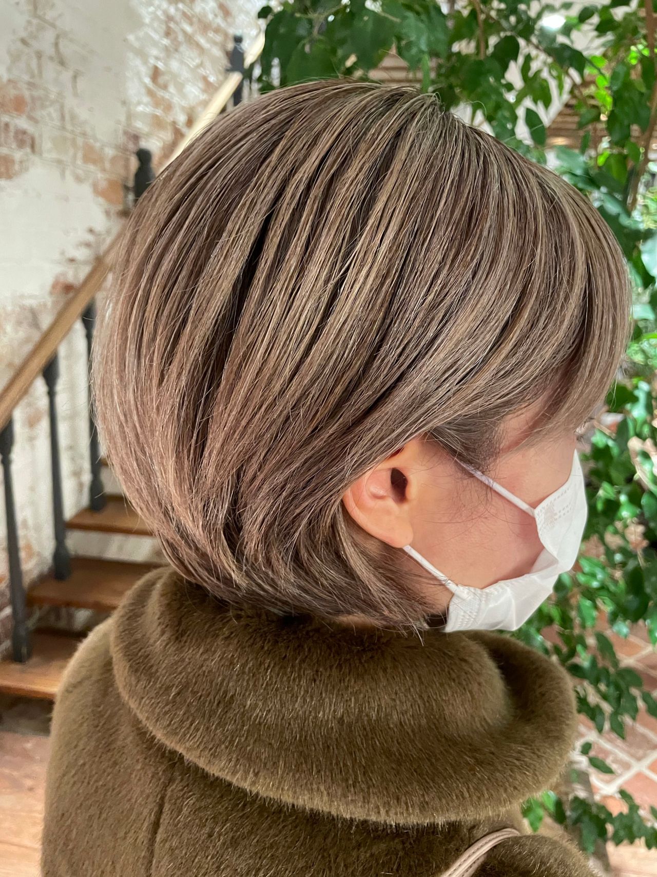 今オススメの#白みカラーとは！これだけ  美容室カキモトアームズ 