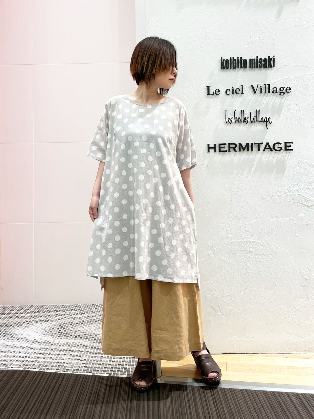 清涼感のある綿100%のドットプリントチュニック｜FashionVillage 