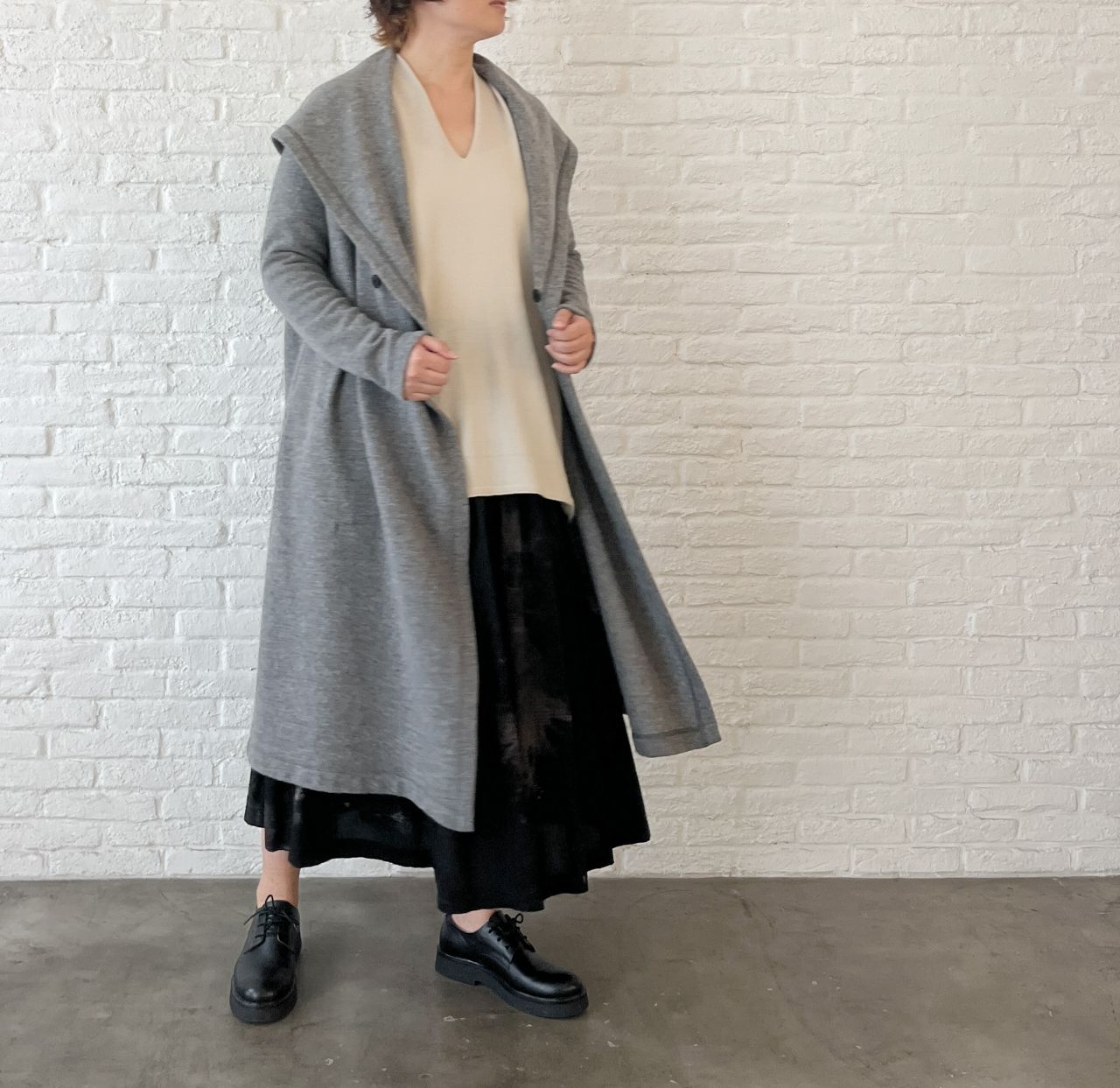 【パドカレ（Pas de calais）】アルパカロングコート（ライトグレー） エアリーウール スクエア型 チュニックプルオーバー | pas de calais