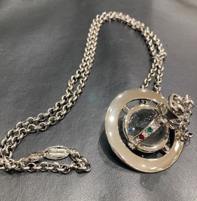 ヴィヴィアンウエストウッド Vivienne Westwood REINA ネックレス