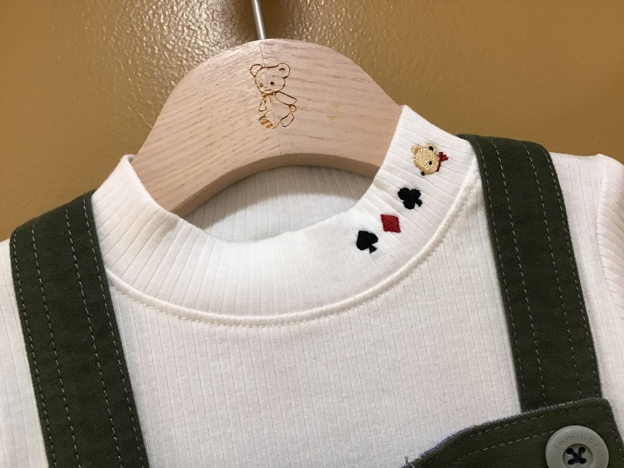 ファミリア　セットアップ ajew×familiar 初のコラボレーションが実現 機能派スマホケース