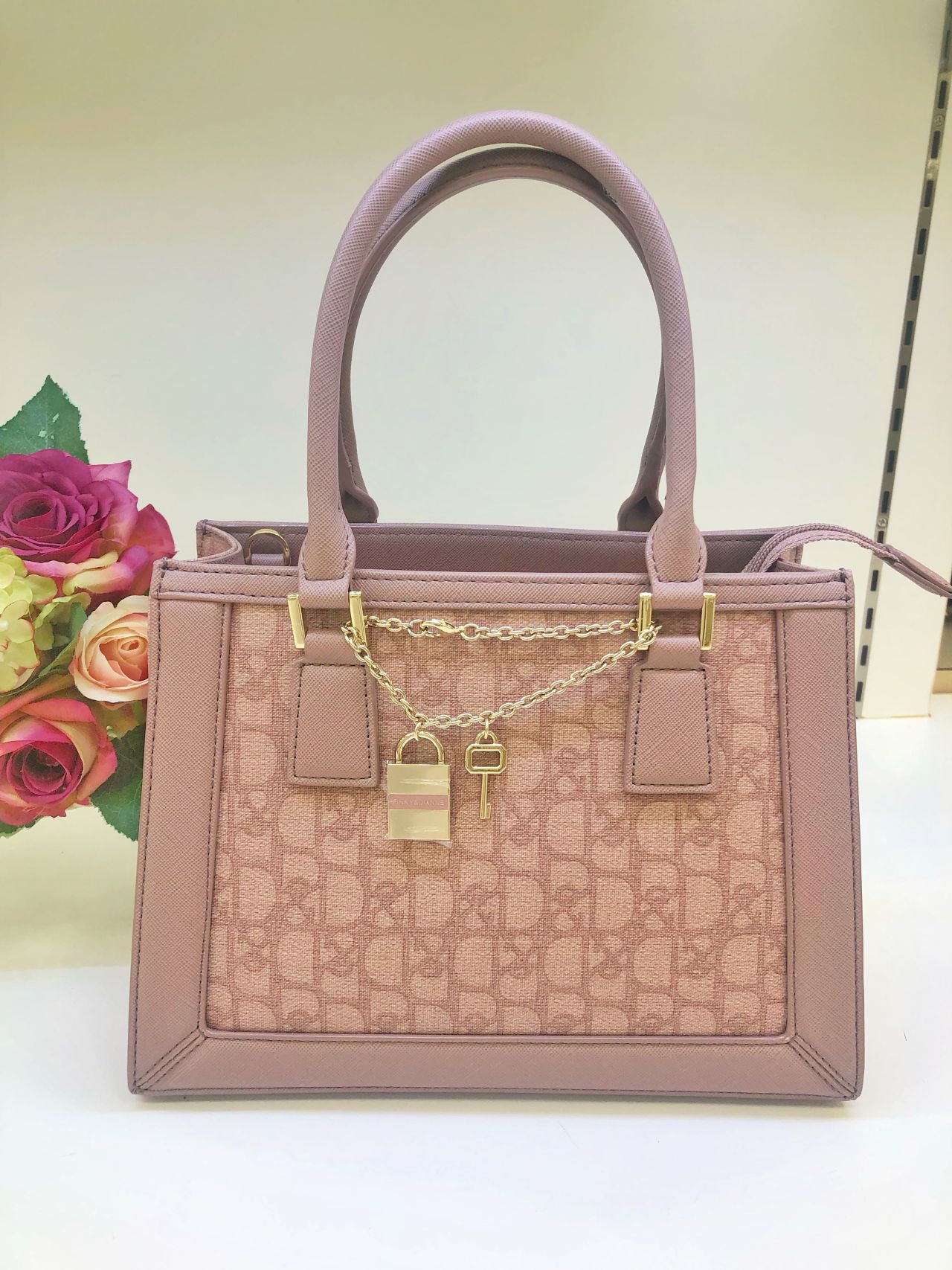 新品未使用　ピンクハウス　タッチパネル対応　手袋　レッド PINK HOUSE 手袋 タッチパネル対応 ピンクハウス