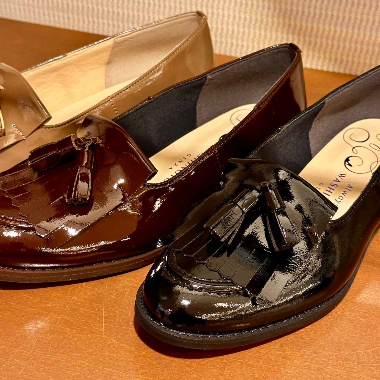 【未使用】銀座かねまつ エナメル タッセルローファー シューズ 黒 25D WASHINGTON】エナメルタッセルローファー | GINZA WASHINGTON