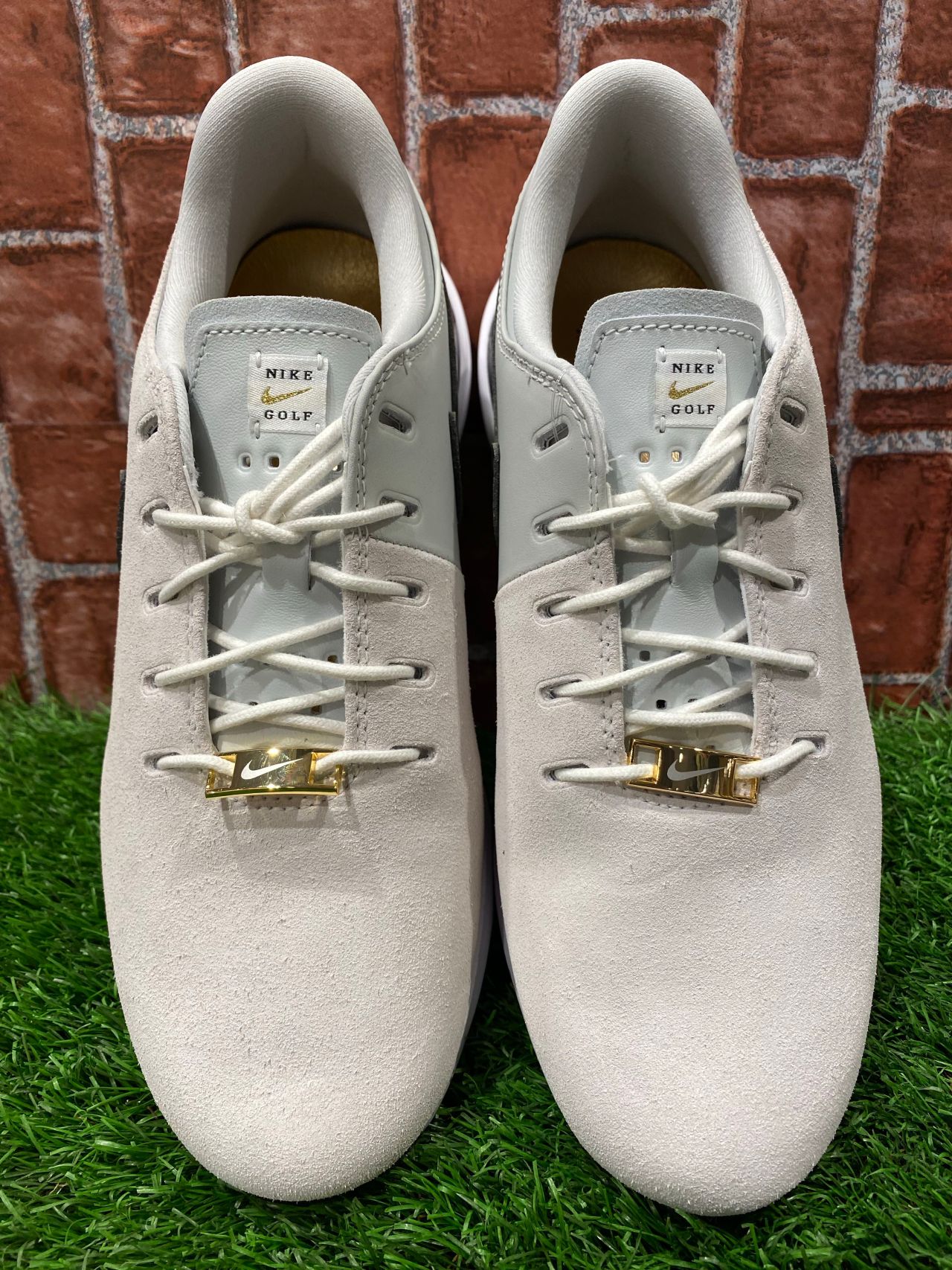 Nike United ゴルフシューズ ベージュとホワイト NIKE（ナイキ）ゴルフシューズ入荷✨ | ゴルフ5 プレステージ新宿店