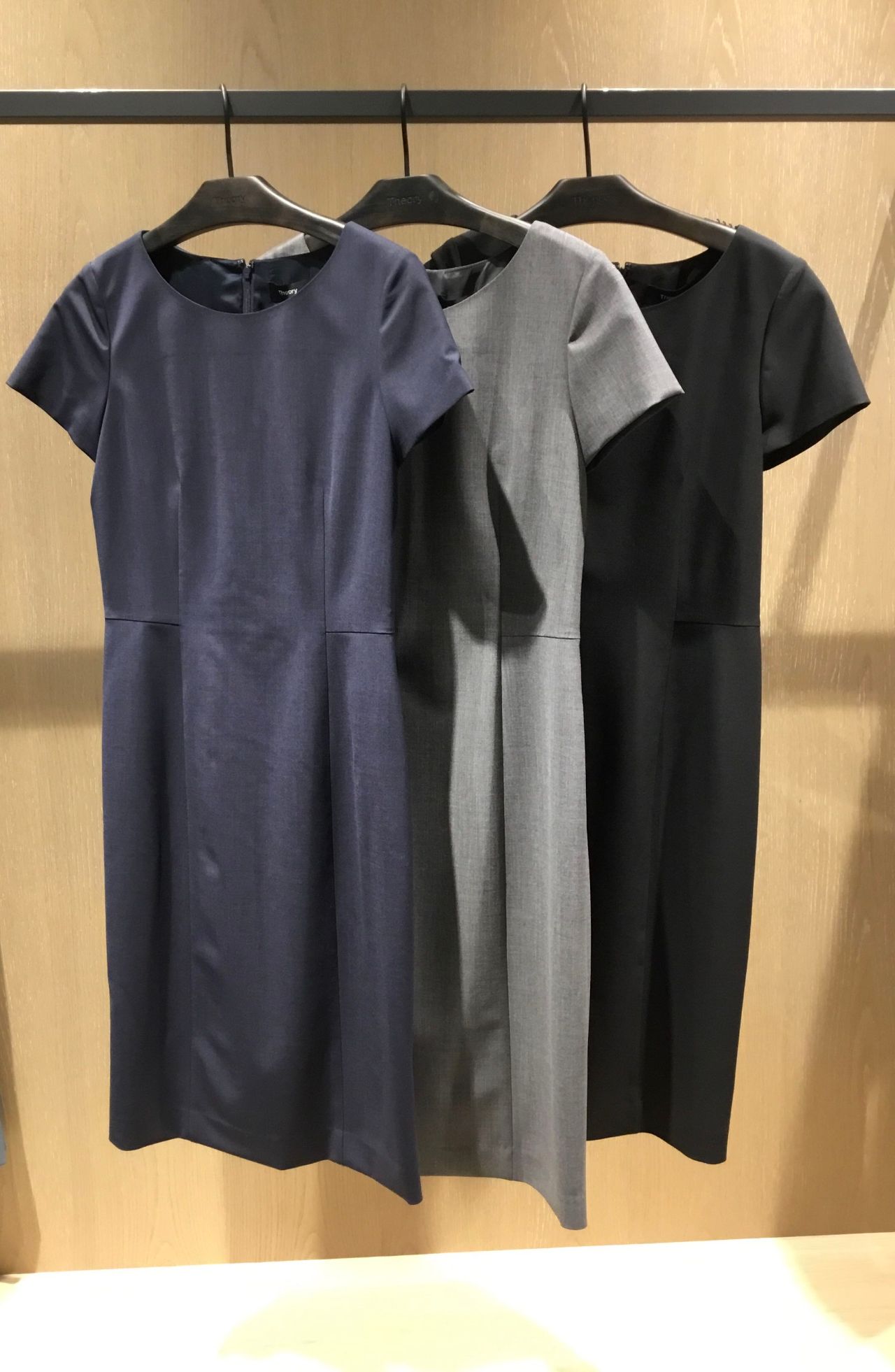 美品✨theory NURIANA L TAILOR ワンピース フォーマル 未使用 theoryワンピース Tailor Nuriana L