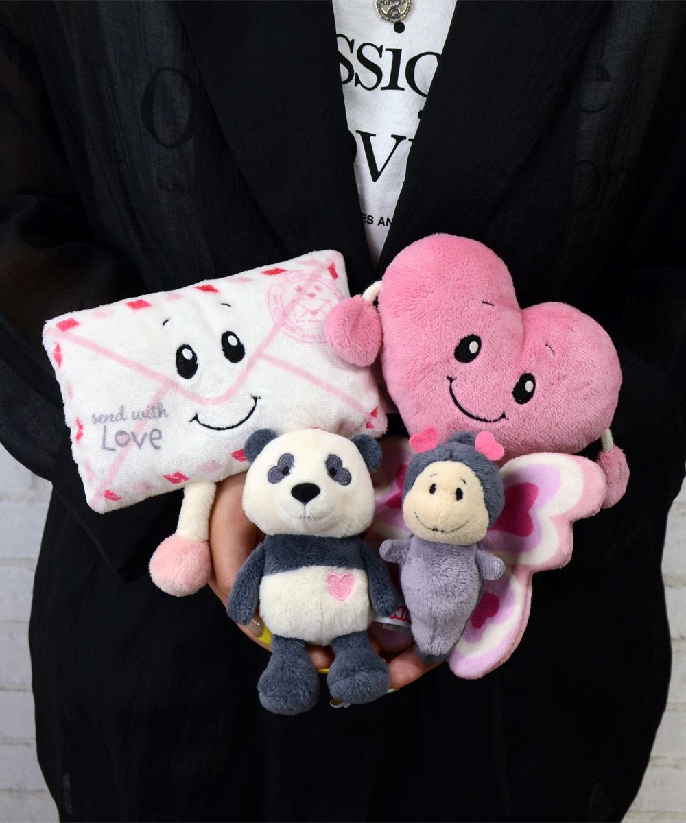 「【11月新商品】Love Classic 2025発売のお知らせ♡」の写真