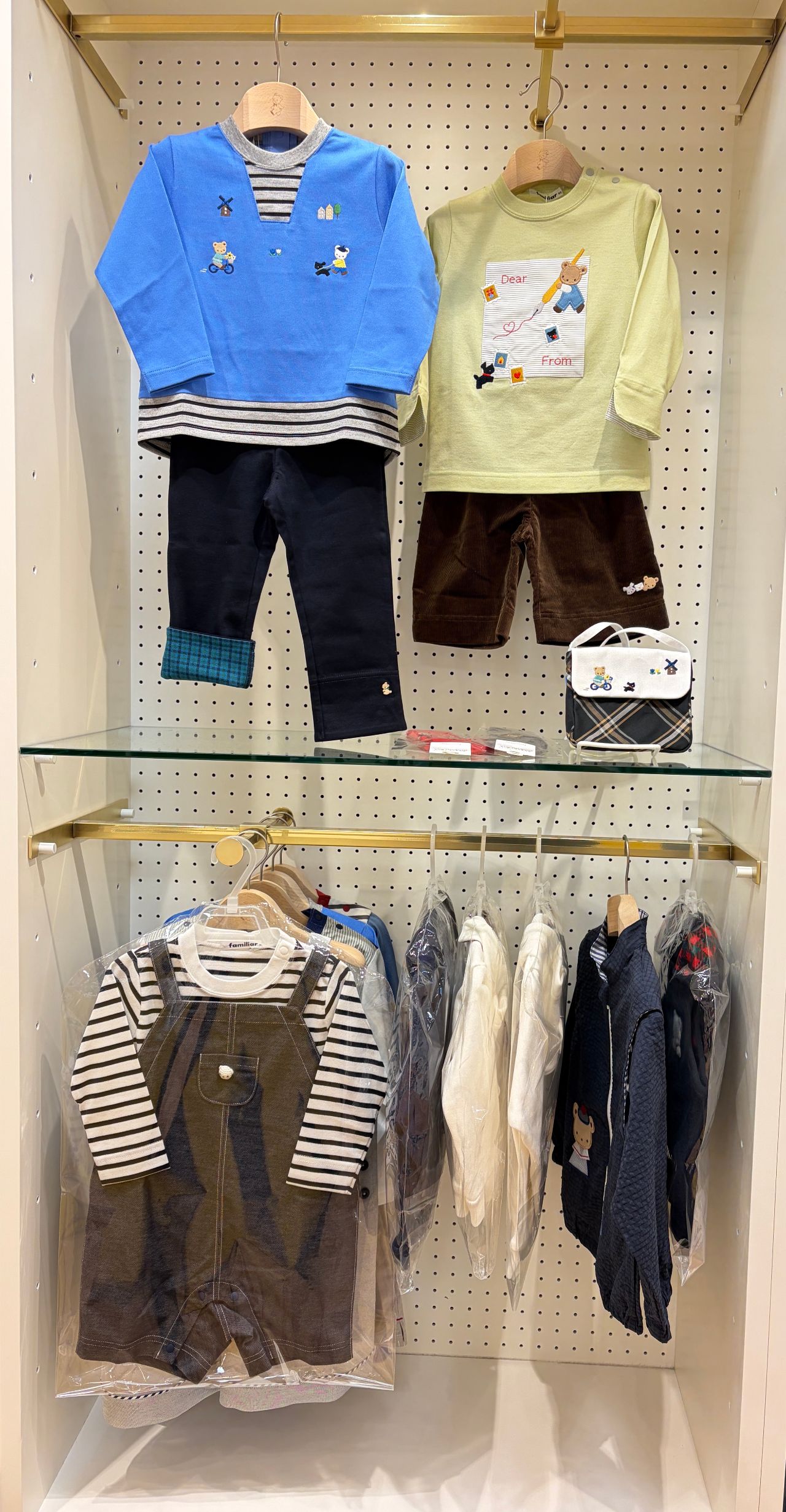 新作入荷しました】店内の様子お届けします｜ファミリア大丸札幌店