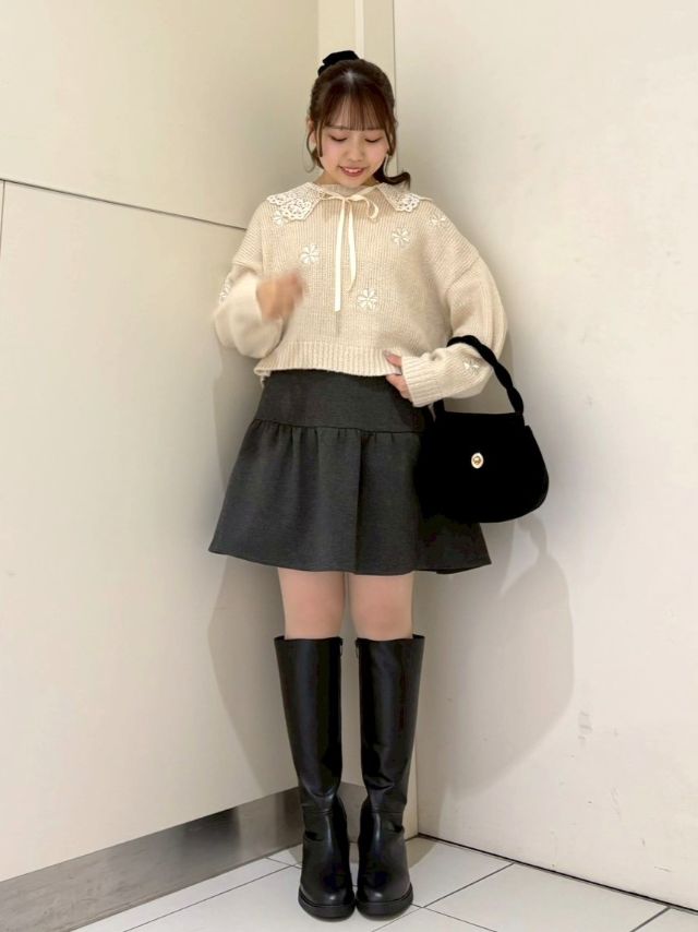 スカート HOLIDAY VELVETEEN FLOWER MINI SKIRT VELVETEEN FLOWER MINI SKIRT 別珍フラワーミニスカート（スカート