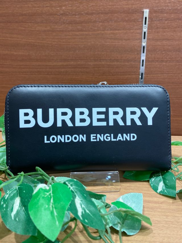 バーバリー BURBERRY 長財布 ロゴプリントラウンド長財布 8009211