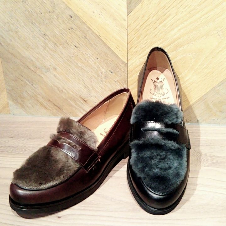 メンズ ローファー モコモコ スリッポン
¥ 161,700 (税込) モコモコローファー！ | WASH ルミネ横浜店 | WASH | 銀座
