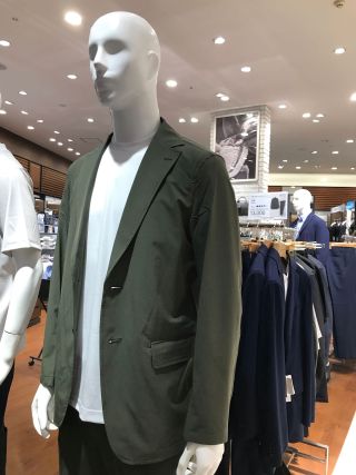 クレージュのスーツ 手軽に着れる、高コスパスーツ｜SUIT SQUARE SUIT SQUARE