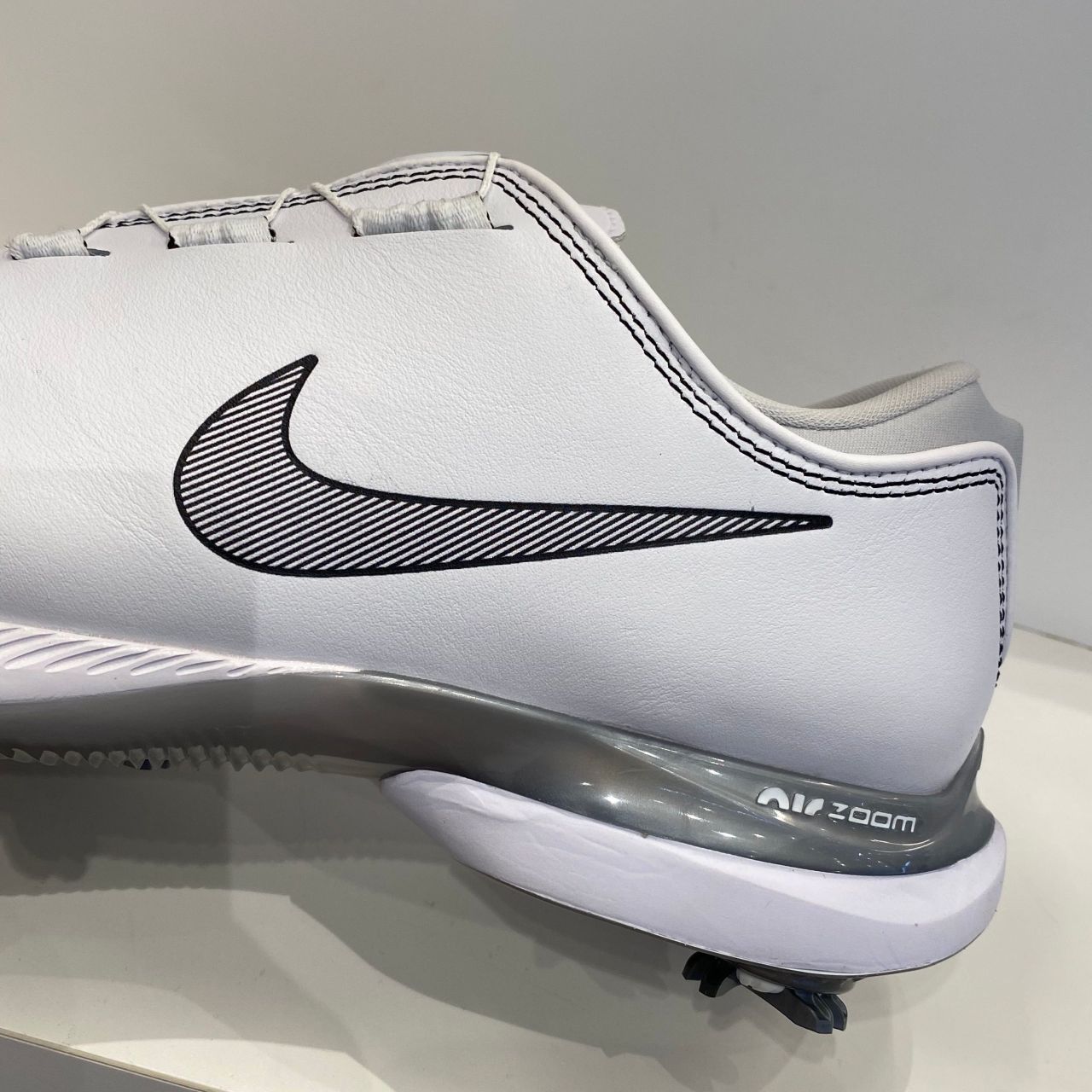 NIKE AIR ZOOM VICTORY TOUR 2 w | ゴルフ5 プレステージ新宿店