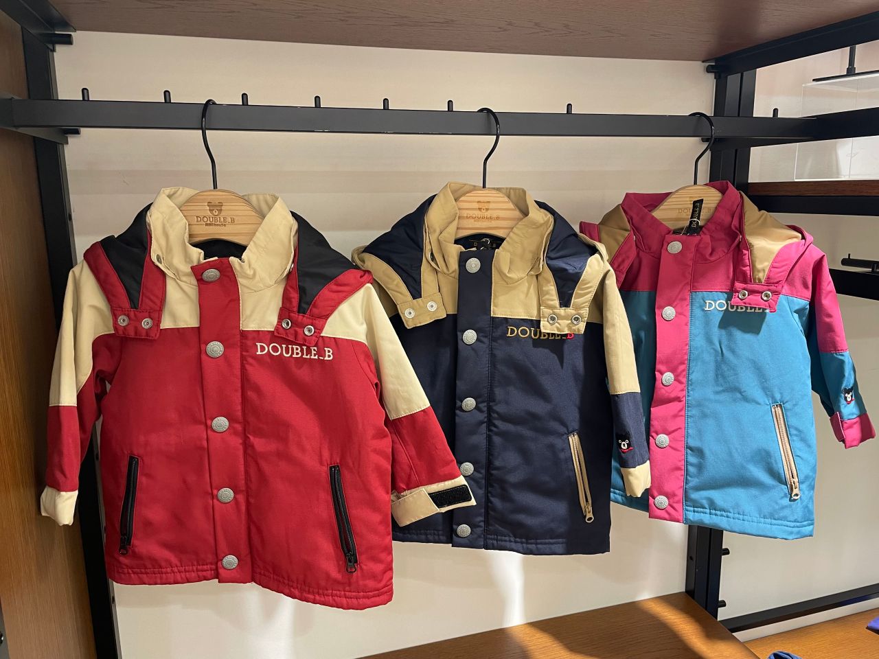 ダブルB⭐︎クロスギアシリーズ｜ミキハウスミキハウス 阪急うめだ本店