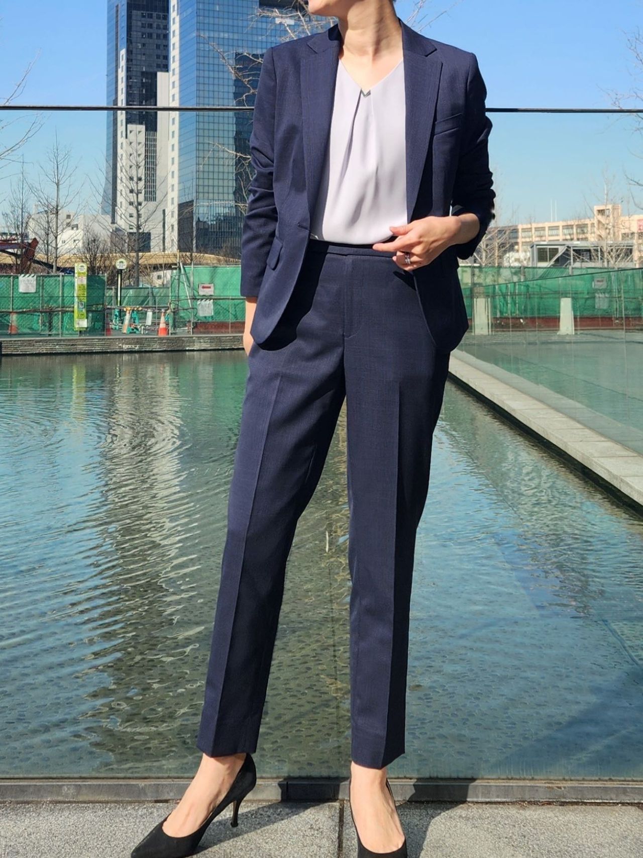 スーツカンパニー.ネイビー.チェック柄　上下.新品 グレンチェック柄が可愛いネイビースーツ♡｜THE SUIT COMPANY