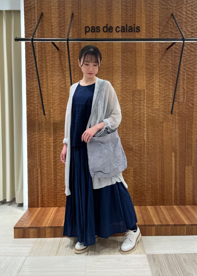 大人気！まとめ一覧 ウォッシャブルシアーリネン バックタックロングカーディガン トップス