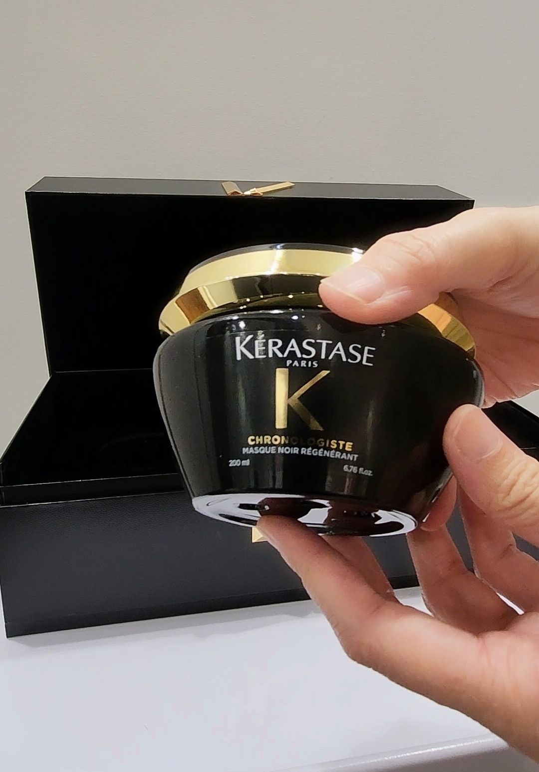 サロンでしか味わえない45分間の贅沢ケア ― ケラスターゼ プレミアム