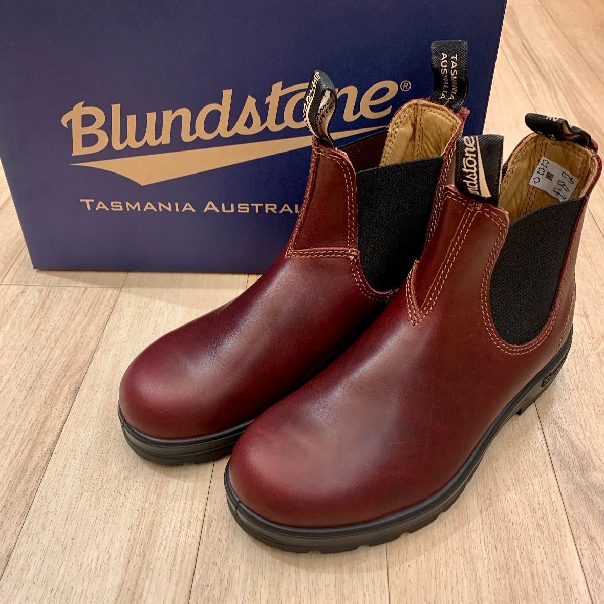 ダークレッドのBlundstoneで周りと差を | WASH ルクア店 | WASH