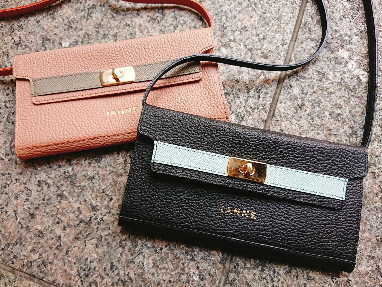 美品★バッグチャームになるポーチIANNE（イアンヌ）｜シュクレ バッグチャームになるポーチ｜IANNE（イアンヌ）｜シュクレ – ATAO