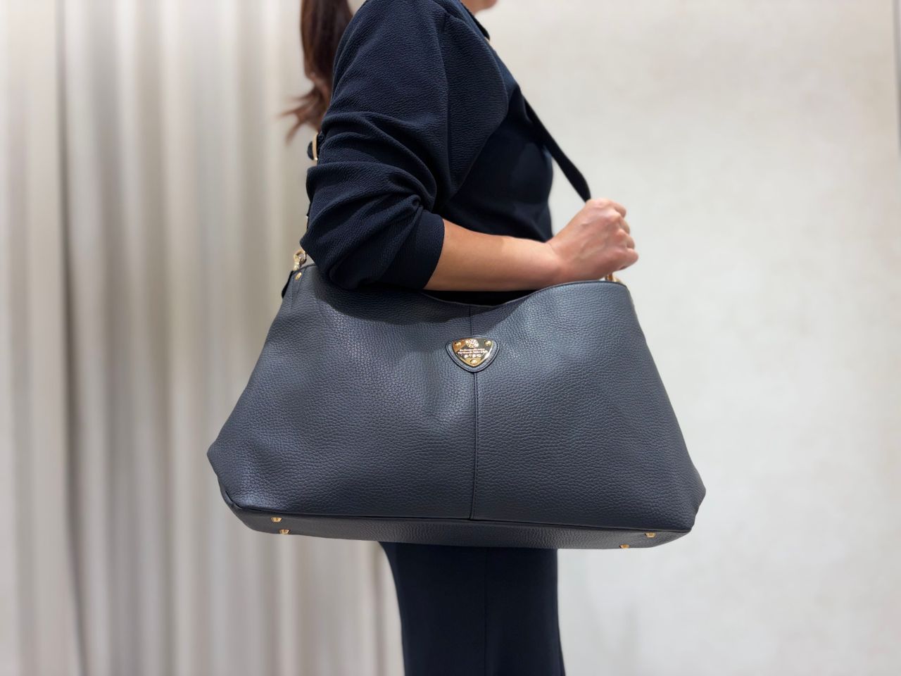 ATAOアタオ エルヴィプラス グレージュ 保存袋・お買上げ証明書付き 2way ATAOアタオ エルヴィプラス グレージュ 保存袋・お買上げ証明書付き