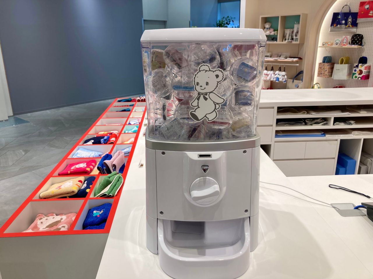 どこでできる？ ファミリアのカプセルトイ♪ ｜ファミリアプレスの公式