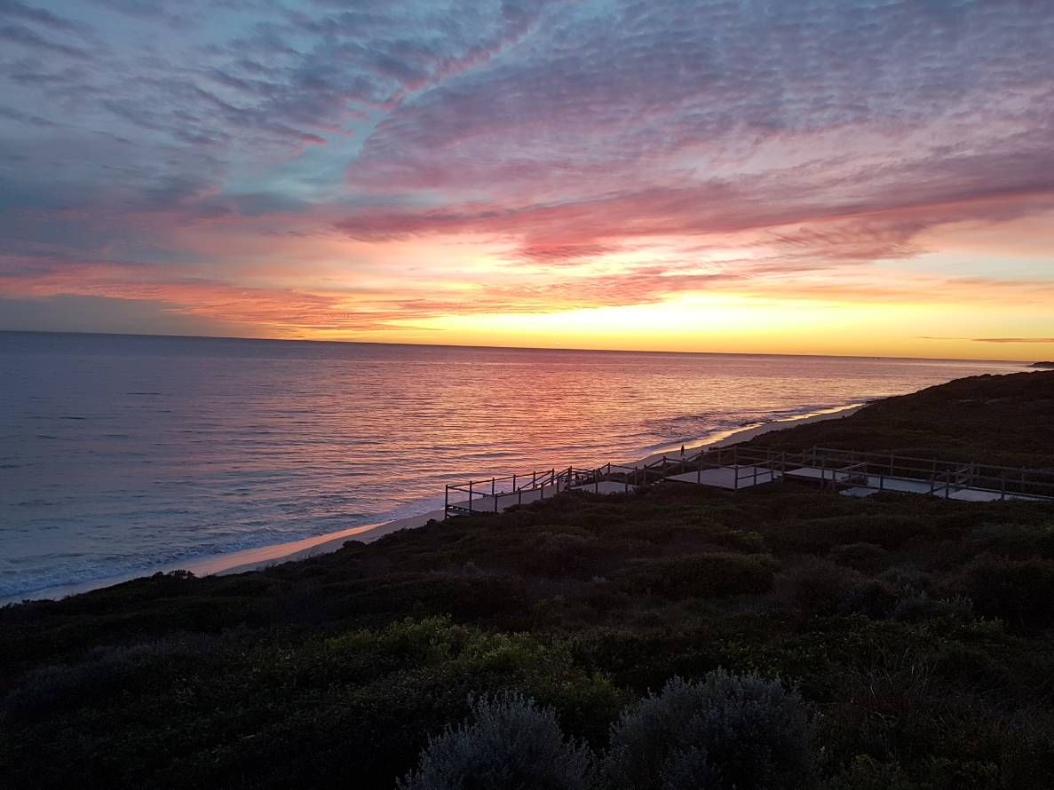 人気のメンズ水着 ｘｌサイズ再入荷 アミュプラザ博多店 9 30まで期間限定ショップ Peak Pine ピーク パイン 公式ブログ